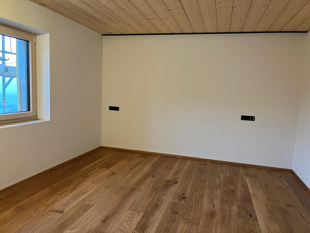 Sonnige 3-Zimmer Wohnung über den Wolken