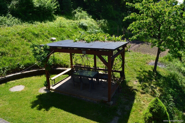 Großzügige Liegenschaft mit zwei Wohneinheiten und 1.513m² Grundstücksfläche in Feldkirch-Tisis
