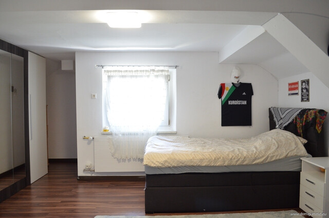 Großzügige Liegenschaft mit zwei Wohneinheiten und 1.513m² Grundstücksfläche in Feldkirch-Tisis