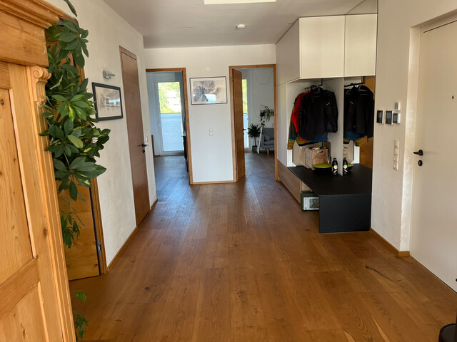 Zimmer in großer WG mit traumhaftem Ausblick in Tisis