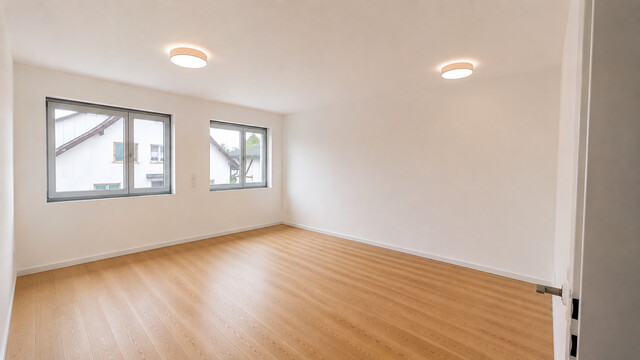 Erstbezug nach umfassender Sanierung – hochwertige 2-Zimmer-Wohnung mit großem Balkon in Lustenau