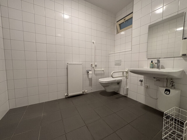 helle Bürofläche in  sehr zentraler, ruhiger Lage