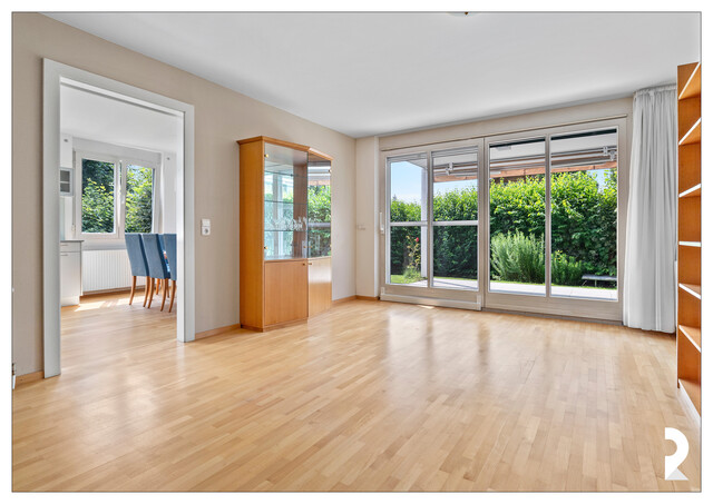 SONNIGE 3-ZIMMER-GARTENWOHNUNG MIT TIEFGARAGENPLATZ IN RANKWEIL