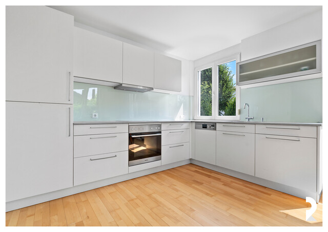 SONNIGE 3-ZIMMER-GARTENWOHNUNG MIT TIEFGARAGENPLATZ IN RANKWEIL