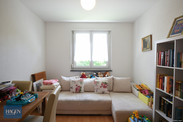 Mehr Raum für die Familie – Gepflegte 4-Zimmer-Wohnung mit Garage