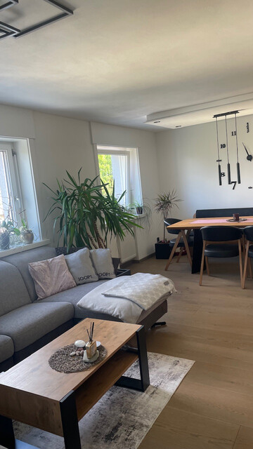 (Privatverkauf - provisionsfrei!) Exklusiv sanierte 3-Zimmer-Wohnung in Bludenz – 85 m² + verglaster 7 m² Balkon