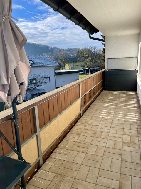 3-Zimmer-Wohnung mit sonnigem Balkon in grenznaher Lage