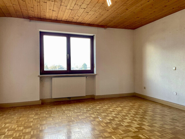 3-Zimmer-Wohnung mit sonnigem Balkon in grenznaher Lage