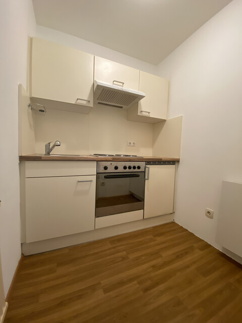 ohne Provision -  gemütliche 1 Zimmer Wohnung mit verglastem Balkon