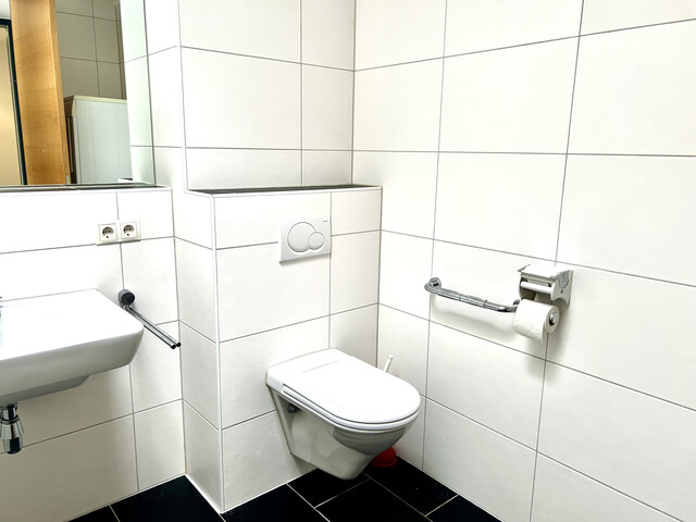 Sonnige Dachgeschosswohnung 74 m² mit Terrasse in Gisingen