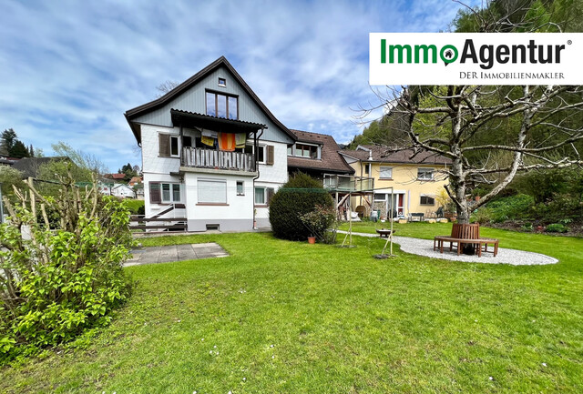 Wohnung | 4 Zimmer | Altbau