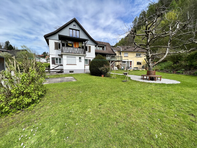 Wohnung | 4 Zimmer | Altbau