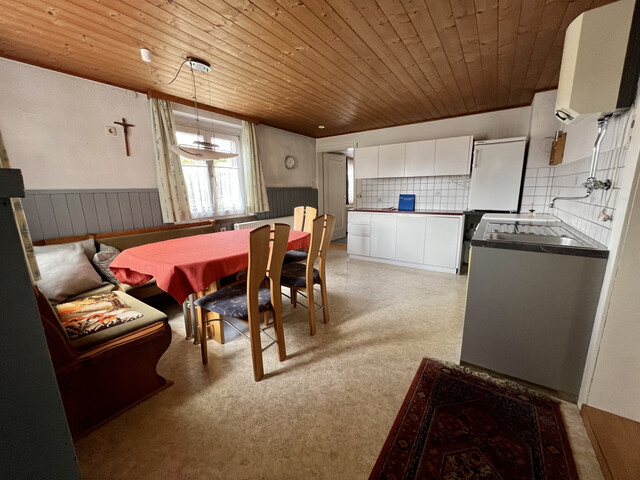 Wohnung | 4 Zimmer | Altbau