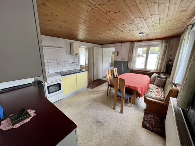 Wohnung | 4 Zimmer | Altbau