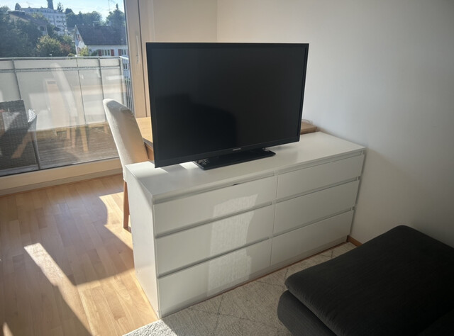 1-Zimmer-Wohnung mit Balkon in zentrumsnaher, Bodenseelage