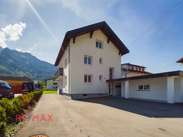 Haus mit 3 komplett renovierten Wohnungen in Bludenz zu verkaufen. Auch ideal für Investoren