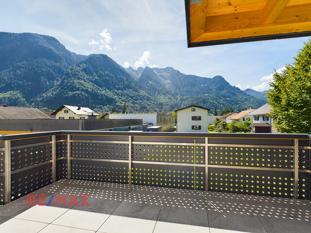 Haus mit 3 komplett renovierten Wohnungen in Bludenz zu verkaufen. Auch ideal für Investoren