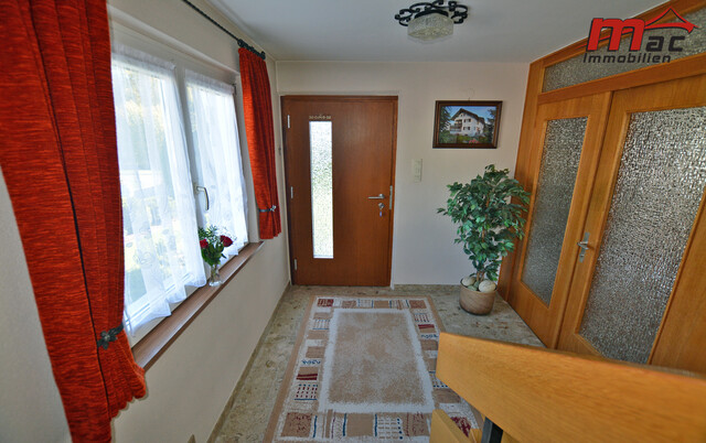 Liebevoll gepflegtes Mehrgenerationen-Wohnhaus in sonniger Ruhelage