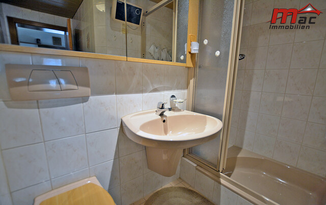 Liebevoll gepflegtes Mehrgenerationen-Wohnhaus in sonniger Ruhelage