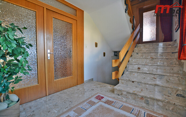 Liebevoll gepflegtes Mehrgenerationen-Wohnhaus in sonniger Ruhelage