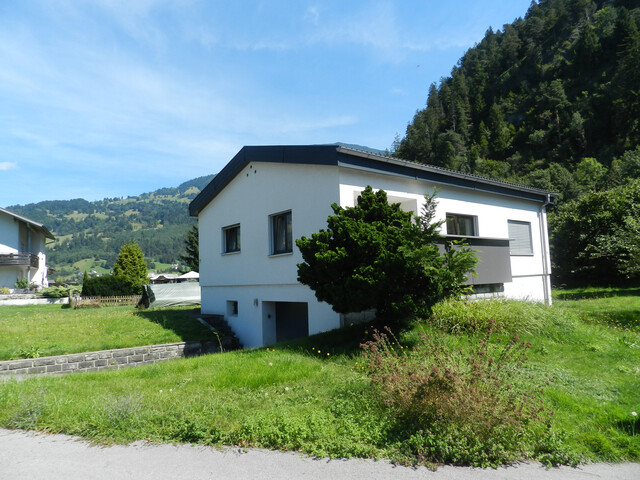 Toller Bungalow - neu saniert inkl. Keller und Garage!