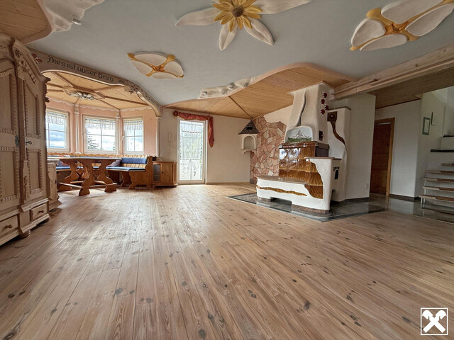 Neuer Preis! Großes Wohnhaus mit Einliegerwohnung!