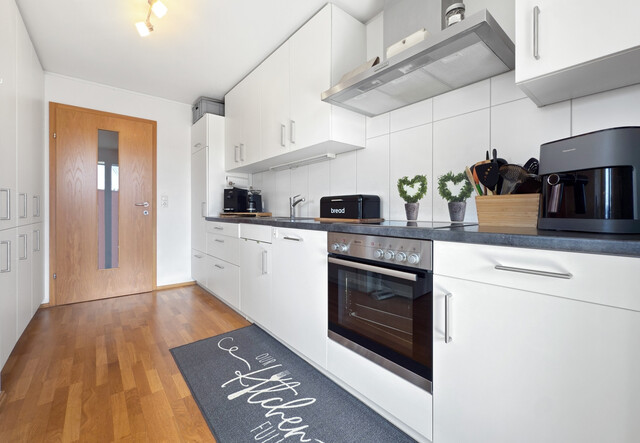 Familienfreundliche 4-Zimmer-Wohnung
mit Balkon in Hohenems