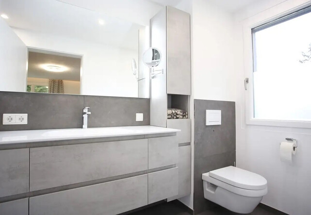 Schönes Einfamilienhaus mit Einliegerwohnung Privatverkauf