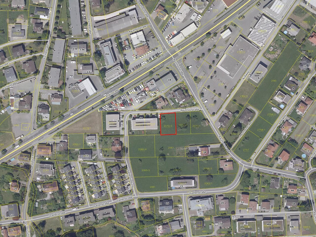 Traumhaftes sonniges Grundstück in Seenähe