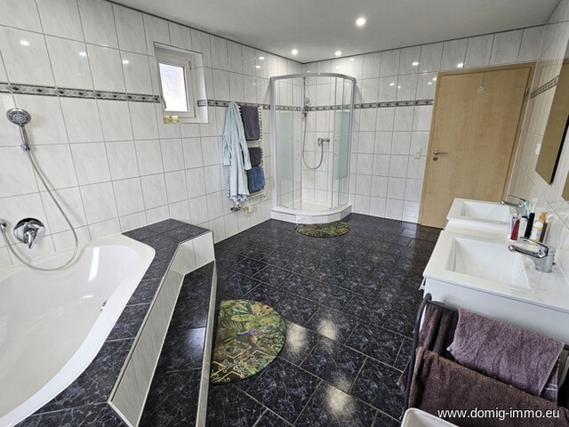 Modernes Familienidyll mit Garten und großzügigem Raumangebot, ca. 150 m² Wfl. in Hohenems