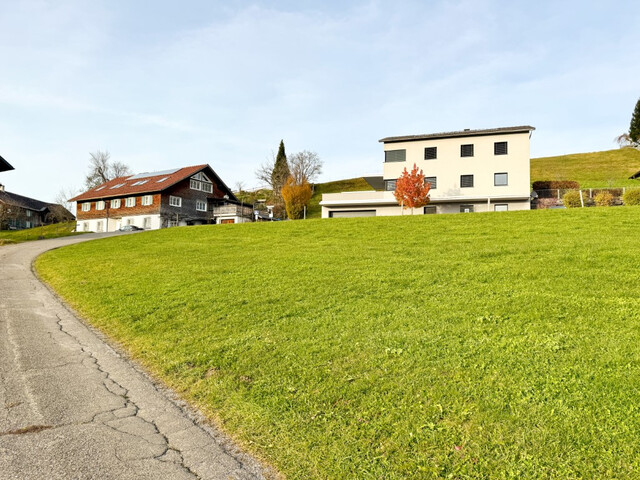 Sonniges Grundstück mit Blick in den Bregenzerwald!