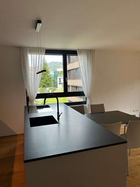 Wohnen am Bodensee: Helle 3-Zimmer-Terrassenwohnung mit seitlichem Seeblick im Seedomizil Lochau – 2 Terrassen, Tiefgarage