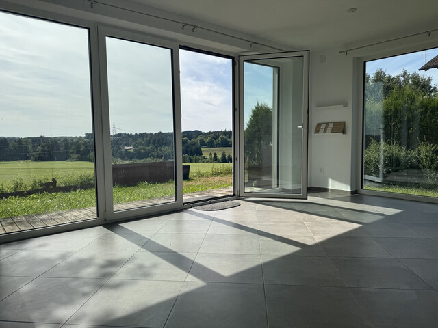 Geräumige 5-Zimmer-Gartenwohnung in ruhiger Lage in Hohenweiler