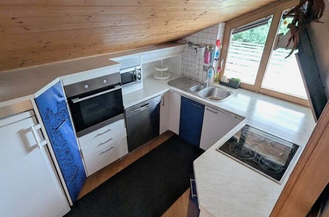 Großes Zweifamilienhaus in bester Lage im Obdorf