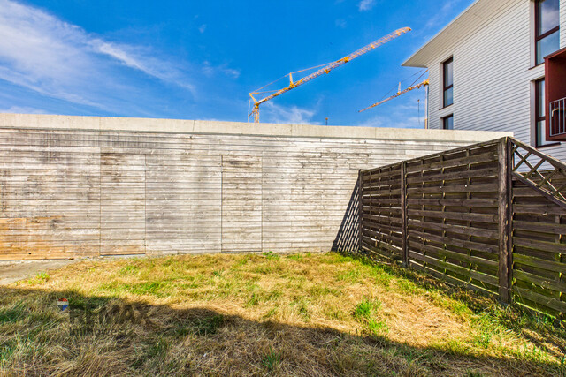 3-Zimmer-Wohnung | Urbanes Wohnen | Carport & Garten inklusive