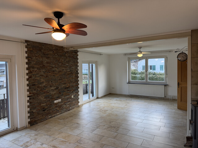 Traumhaftes Einfamilienhaus mit großzügigem Garten in Top-Lage Frastanz.