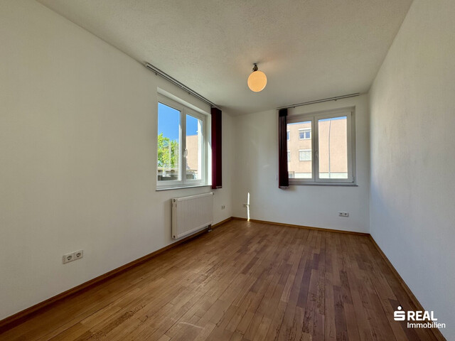 Charmantes Mehrfamilienhaus mit zwei Wohnungen in Bregenz