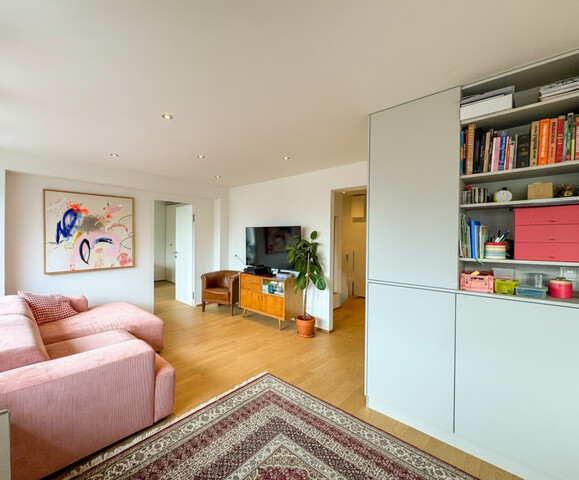 Ganz oben angekommen – Gemütlich wohnen mit Weitblick