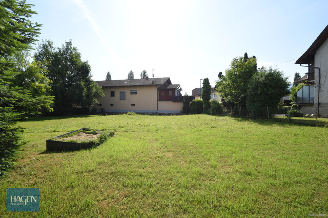 Einfamilienhaus mit großem Grundstück und viel Potenzial in Lustenau zu verkaufen!