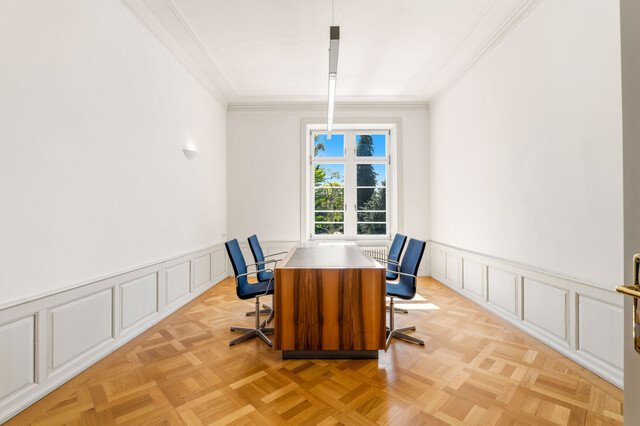 Historische Gewerbefläche zu vermieten - Villa Menti