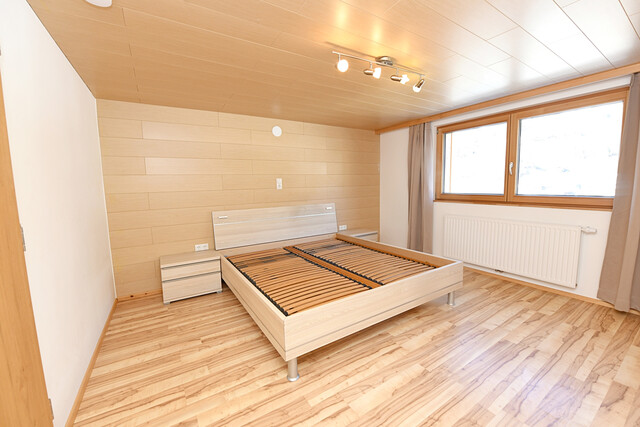 Alpiner Wohntraum: Helle 4- Zimmer Wohnung mit großer Terrasse