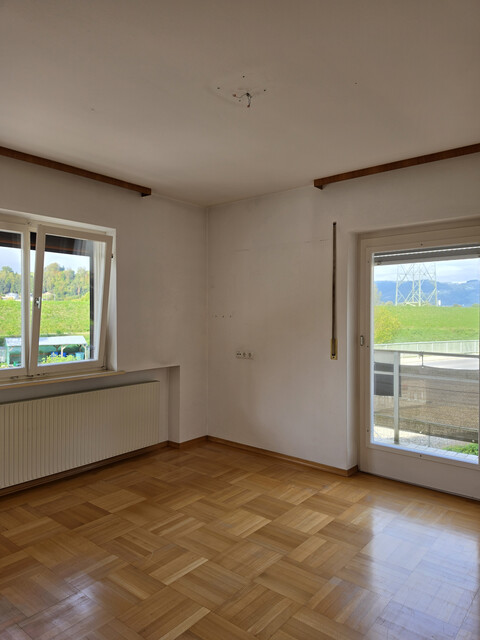 Handwerker aufgepasst! Tolles Haus mit Potenzial zu verkaufen! 