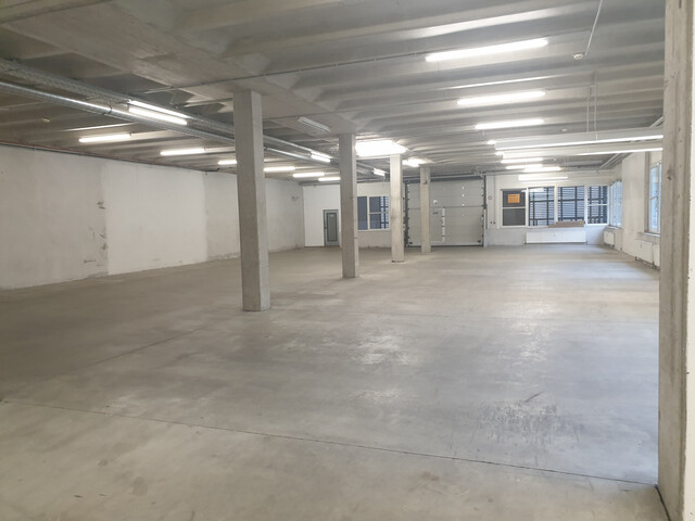 Lagerhalle mit 543 m², EG, PROVISIONSFREI zu vermieten