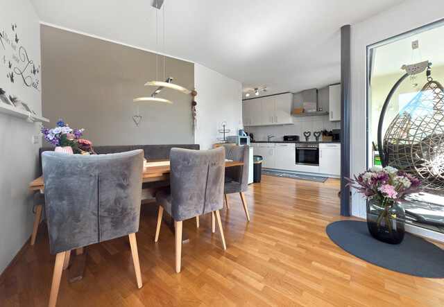 Familienfreundliche 4-Zimmer-Wohnung
mit Balkon in Hohenems