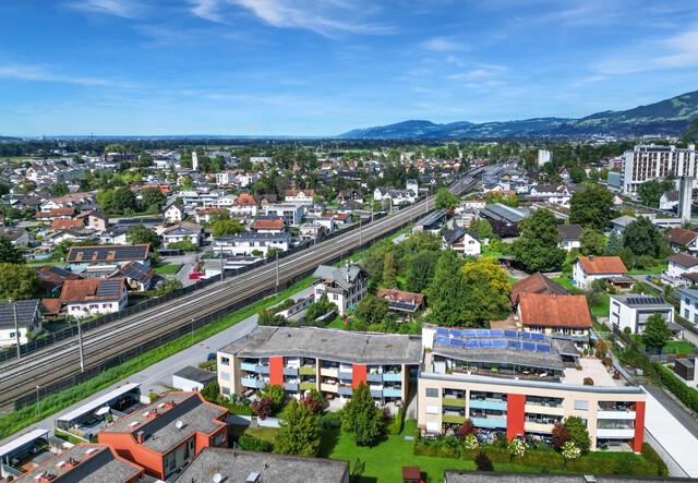 Familienfreundliche 4-Zimmer-Wohnung
mit Balkon in Hohenems