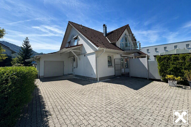 Gepflegtes Architektenhaus mit Garten in toller Lage!