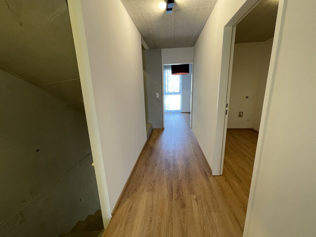 Modernes Reihenhaus mit traumhaftem Balkon mit traumhaftem Bergblick in ruhiger Lage