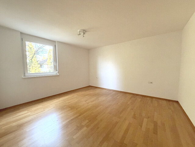 Charmante 3-Zimmer-Wohnung mit Wintergarten und viel Wohnkomfort