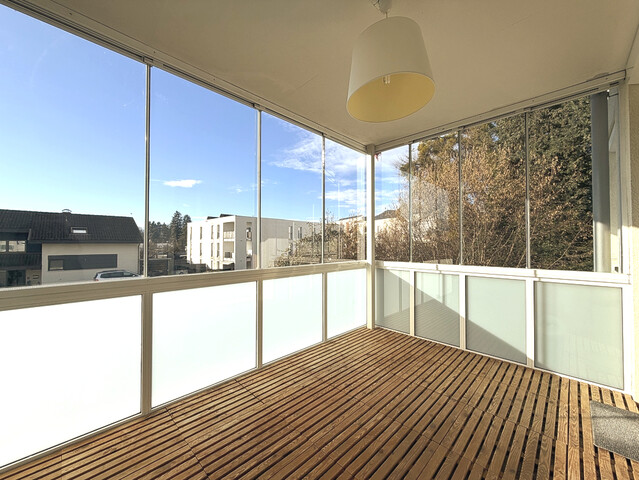 Charmante 3-Zimmer-Wohnung mit Wintergarten und viel Wohnkomfort