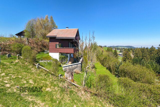Ferienhaus am Pfänder – Rückzugsort mit Panorama, Ferienwidmung und Vermietungspotenzial